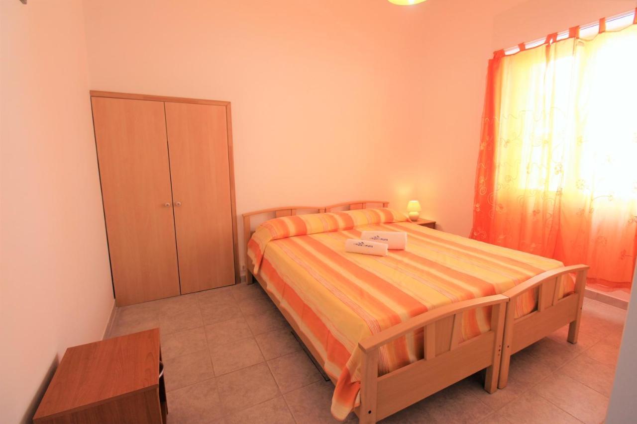 Trilocale Arancione Climatizzato Con Terrazza Panoramica Leilighet Torre San Giovanni Ugento Eksteriør bilde